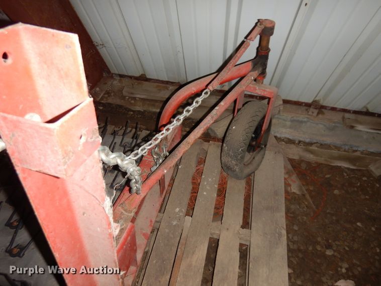 image for item IG9134 Windrow pickup attachment