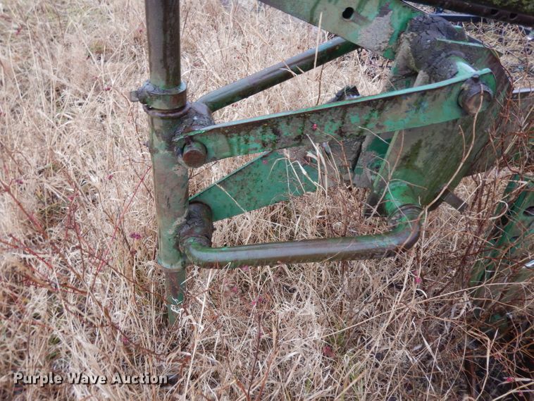 image for item IG9140 Oliver 565 one-way four bottom plow