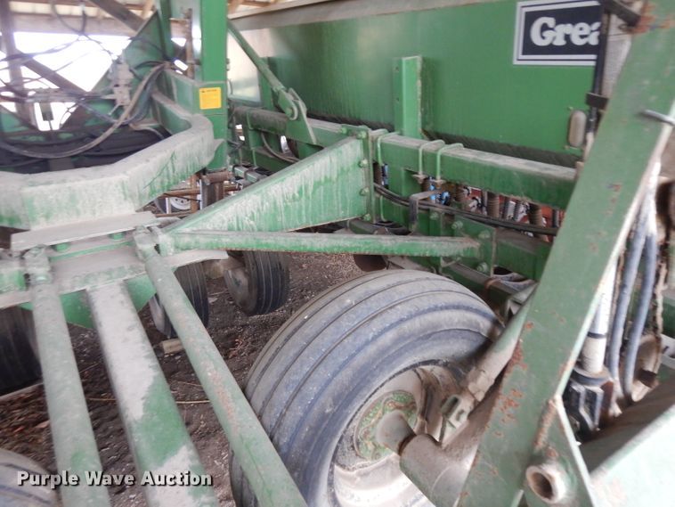 image for item IG9141 Great Plains Solid Stand 24  grain drill