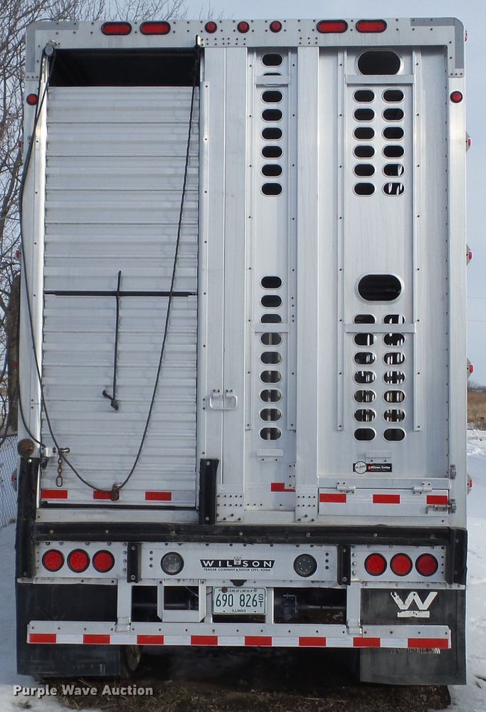 image for item DA7044 2013 Wilson PSDCL-402P livestock trailer