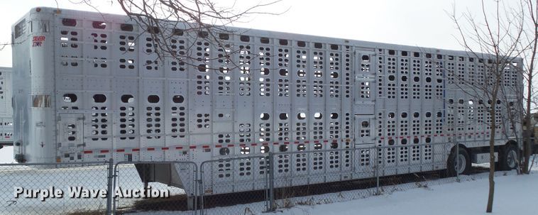 image for item DA7044 2013 Wilson PSDCL-402P livestock trailer