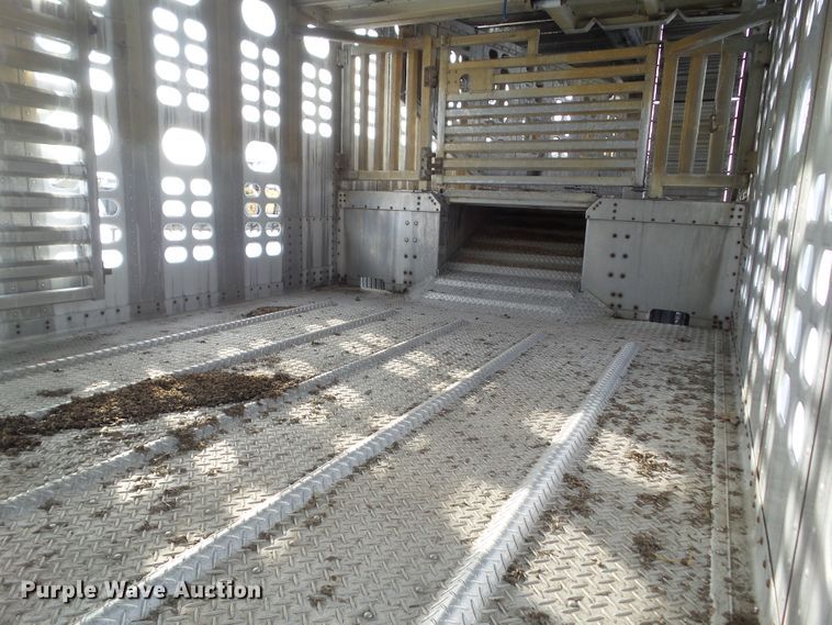 image for item DA7044 2013 Wilson PSDCL-402P livestock trailer