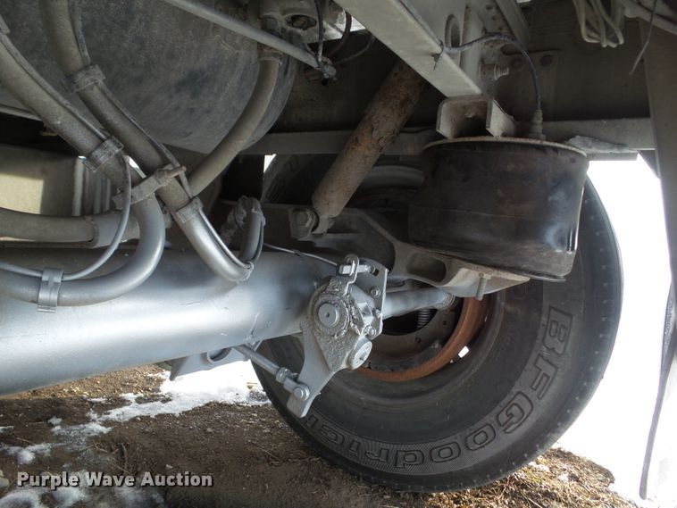 image for item DA7044 2013 Wilson PSDCL-402P livestock trailer