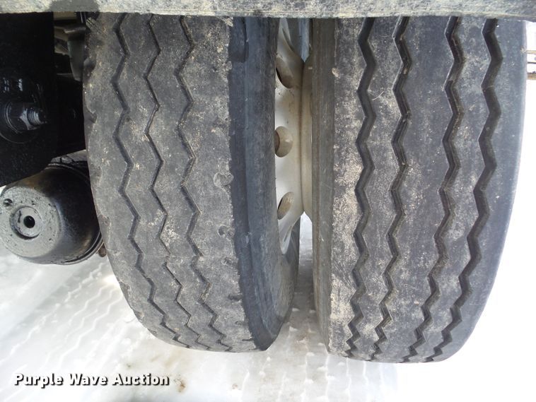 image for item DA7045 2006 Mac Trailers end dump trailer