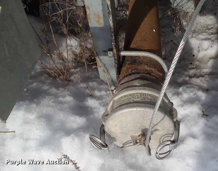 image for item DA7046 1998 Heil 9901048 pneumatic dry bulk trailer