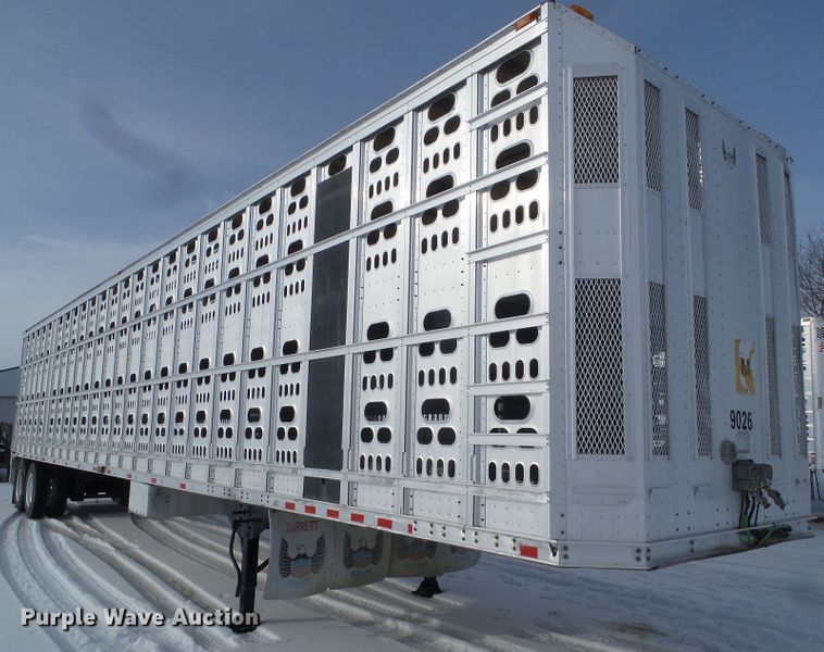image for item DA7047 2005 Barrett livestock trailer