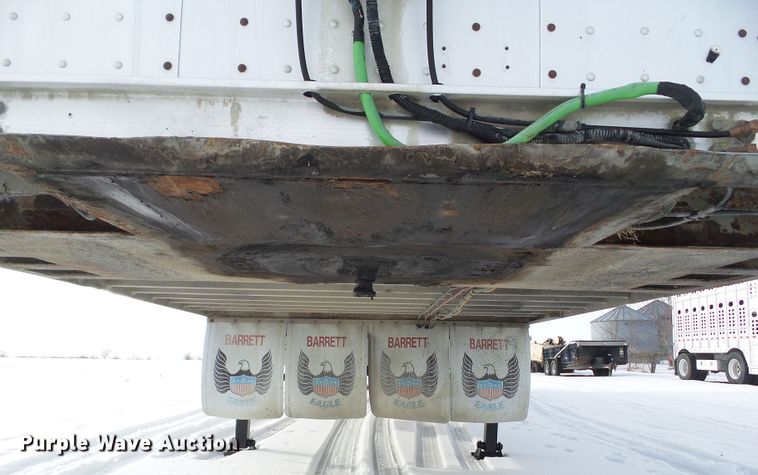 image for item DA7047 2005 Barrett livestock trailer