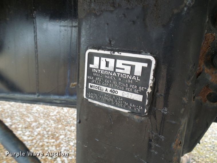 image for item DC2845 1999 Wilson CF-900  flatbed trailer