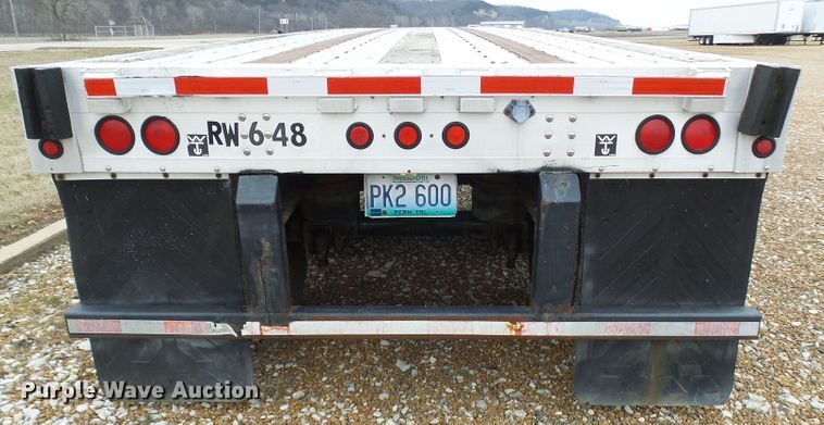 image for item DC2845 1999 Wilson CF-900  flatbed trailer