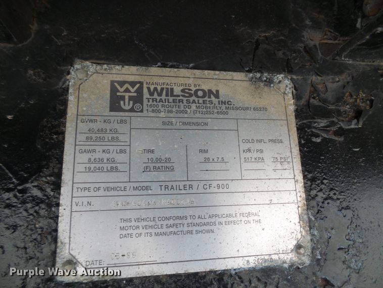 image for item DC2845 1999 Wilson CF-900  flatbed trailer