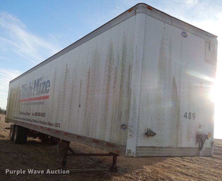 image for item DE2563 1996 Utility VS2DC dry van trailer