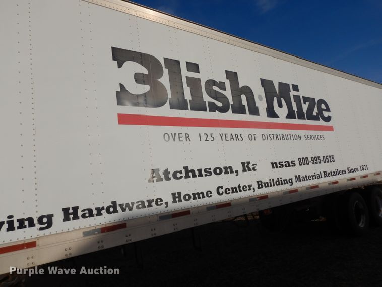 image for item DE2563 1996 Utility VS2DC dry van trailer