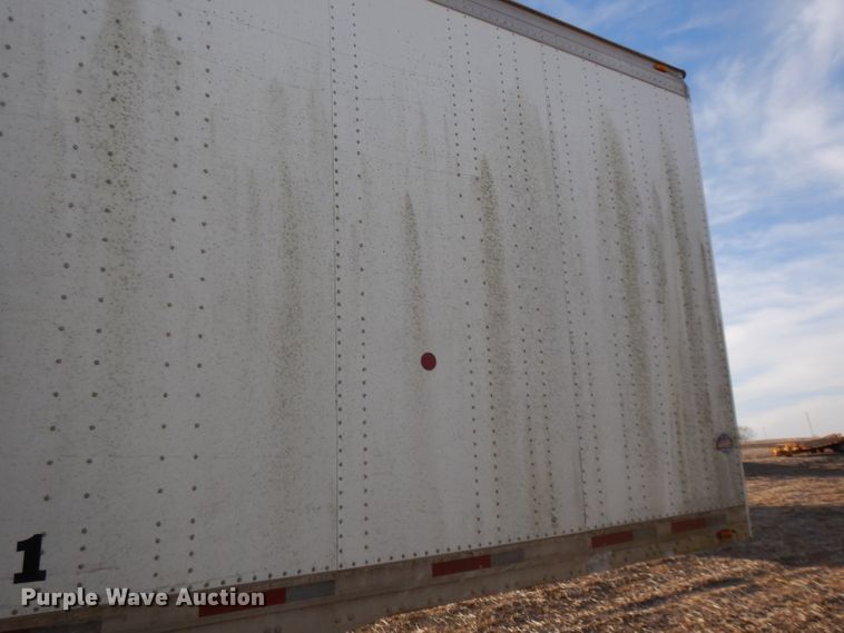 image for item DE2563 1996 Utility VS2DC dry van trailer