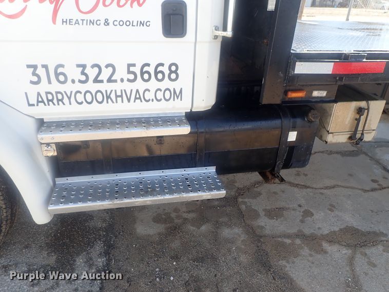 image for item DG2936 2002 Freightliner FL60  flatbed truck