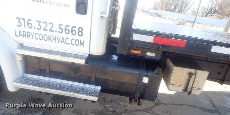 image for item DG2936 2002 Freightliner FL60  flatbed truck