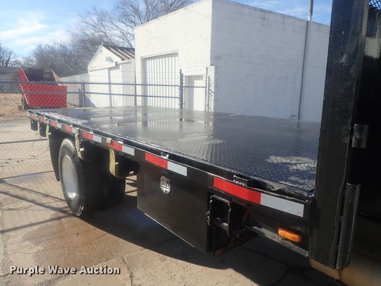 image for item DG2936 2002 Freightliner FL60  flatbed truck