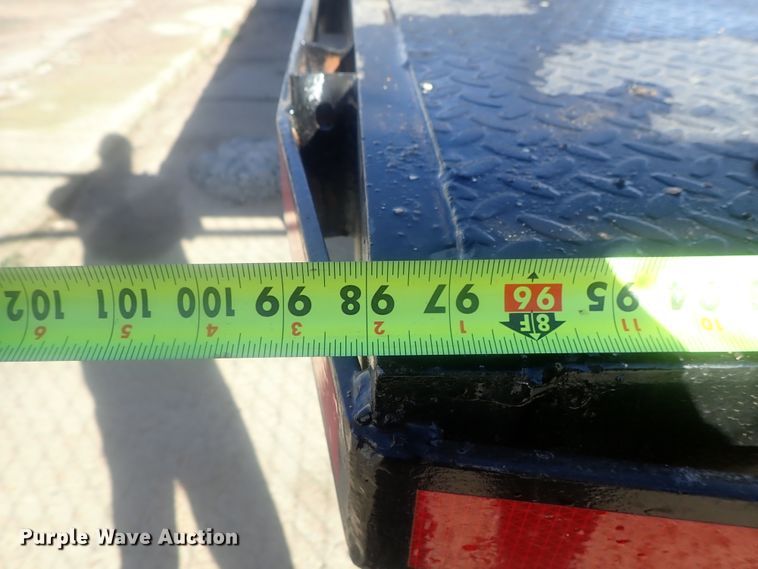 image for item DG2936 2002 Freightliner FL60  flatbed truck