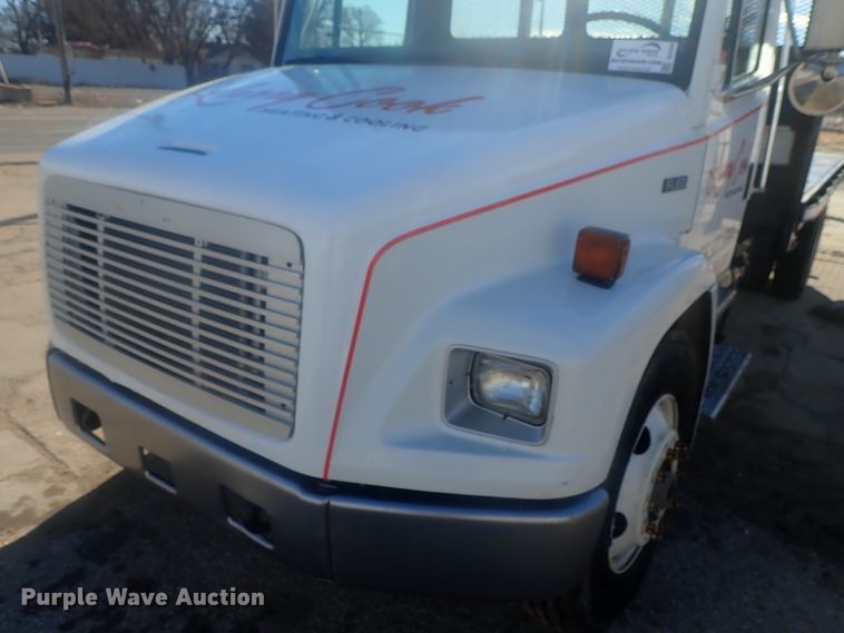 image for item DG2936 2002 Freightliner FL60  flatbed truck