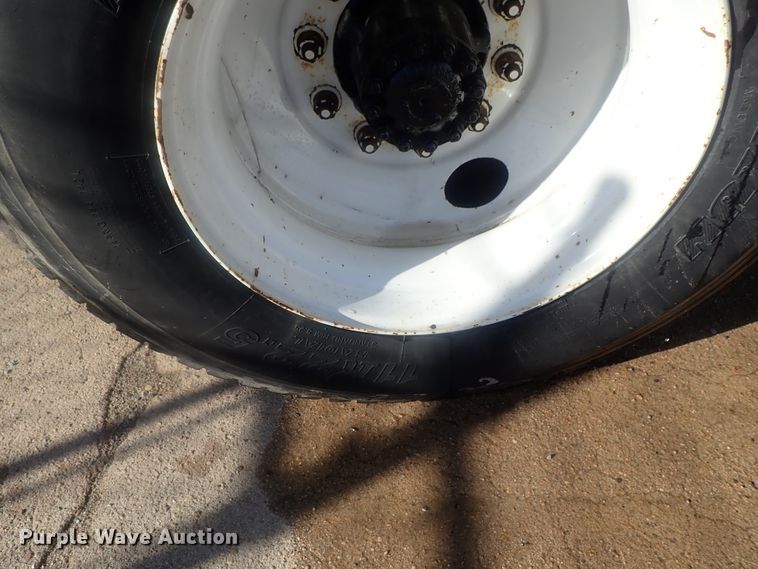 image for item DG2936 2002 Freightliner FL60  flatbed truck