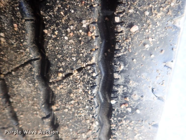 image for item DG2936 2002 Freightliner FL60  flatbed truck