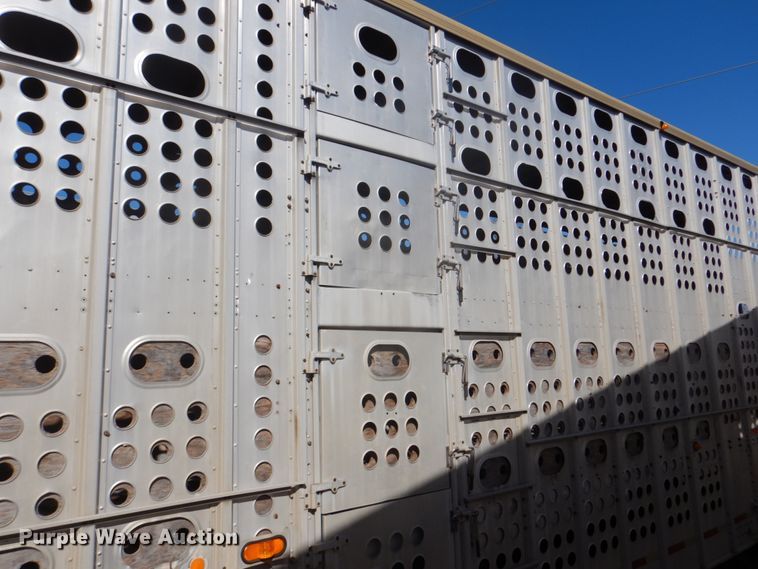 image for item DH5414 1991 Merritt livestock trailer