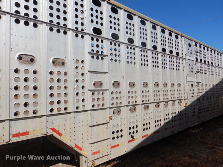 image for item DH5414 1991 Merritt livestock trailer
