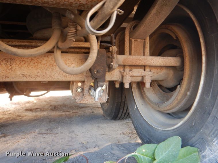 image for item DH5414 1991 Merritt livestock trailer