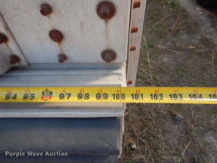 image for item DH5414 1991 Merritt livestock trailer