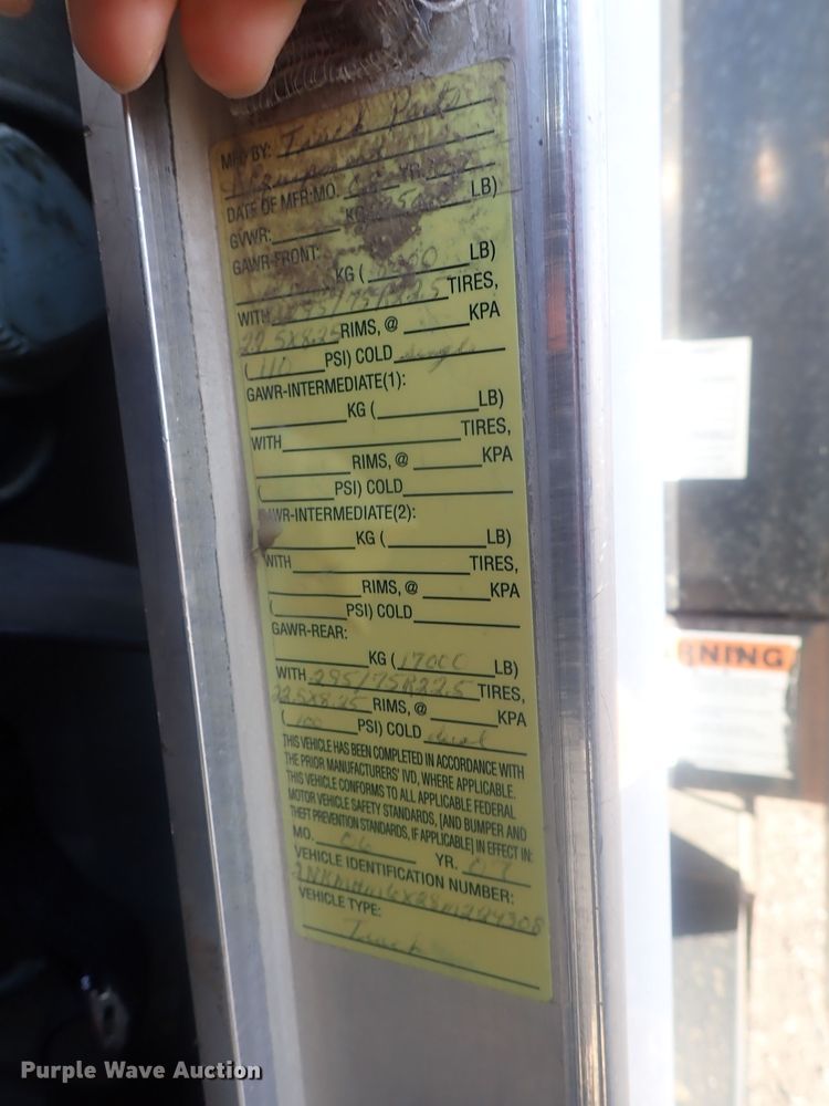 image for item DI7410 2008 Kenworth T300  dump flatbed truck