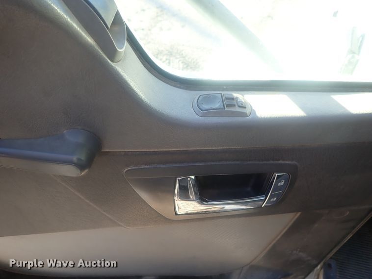 image for item DI7410 2008 Kenworth T300  dump flatbed truck