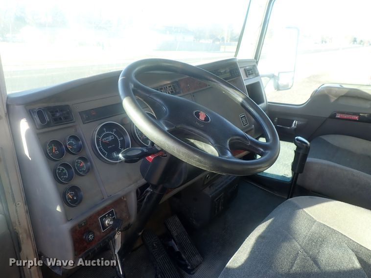 image for item DI7410 2008 Kenworth T300  dump flatbed truck