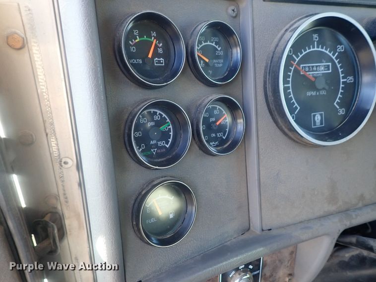 image for item DI7410 2008 Kenworth T300  dump flatbed truck