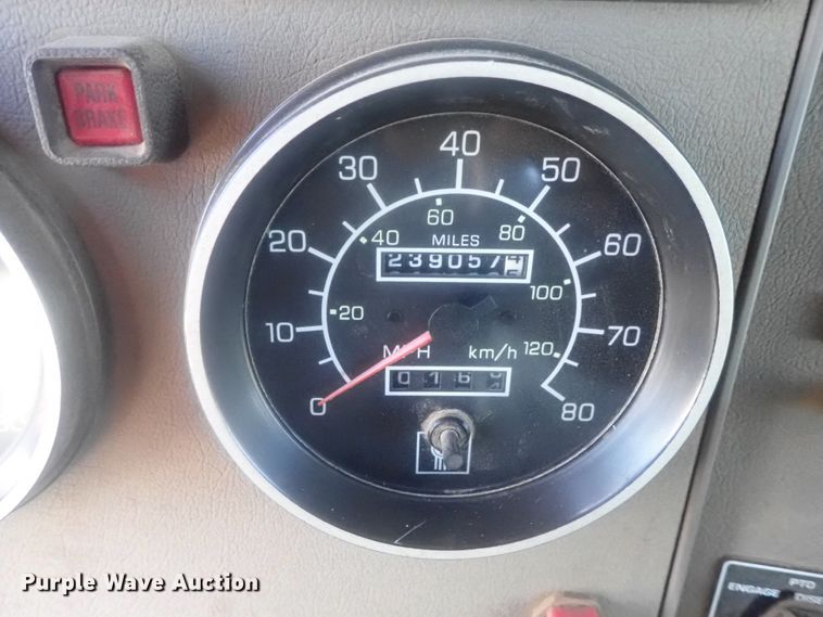 image for item DI7410 2008 Kenworth T300  dump flatbed truck