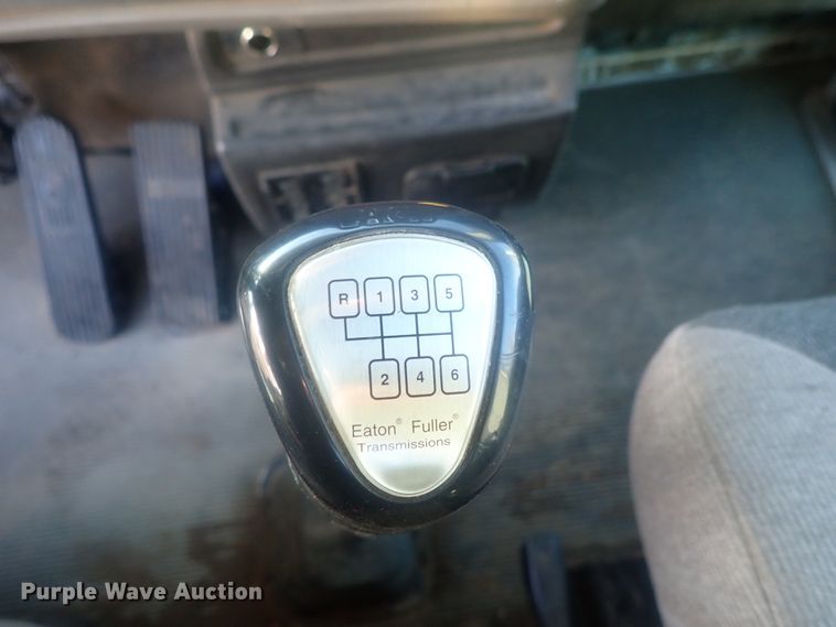 image for item DI7410 2008 Kenworth T300  dump flatbed truck