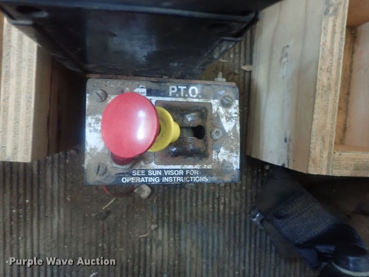 image for item DI7410 2008 Kenworth T300  dump flatbed truck