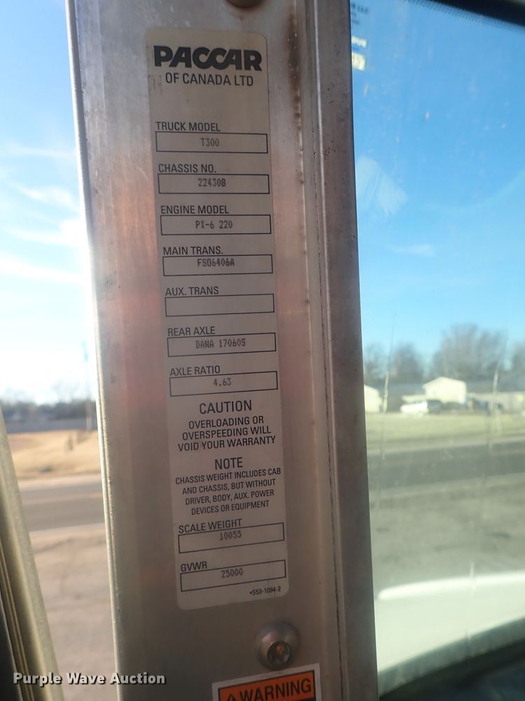 image for item DI7410 2008 Kenworth T300  dump flatbed truck