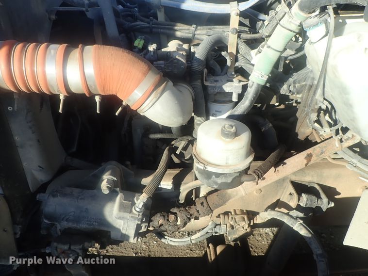 image for item DI7410 2008 Kenworth T300  dump flatbed truck