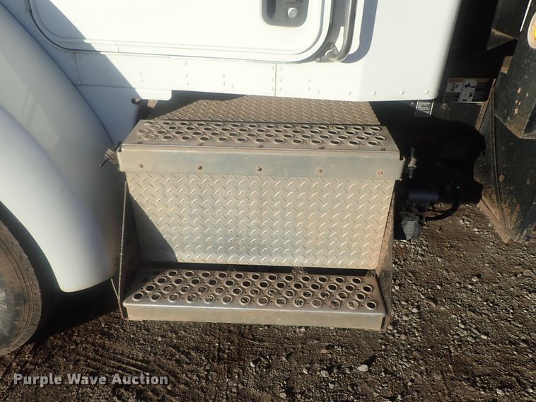 image for item DI7410 2008 Kenworth T300  dump flatbed truck