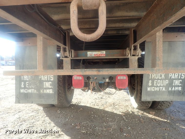 image for item DI7410 2008 Kenworth T300  dump flatbed truck