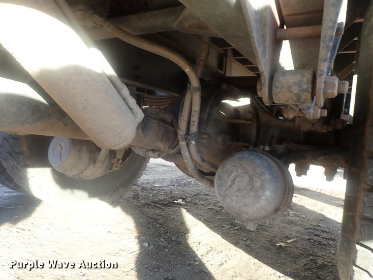 image for item DI7410 2008 Kenworth T300  dump flatbed truck