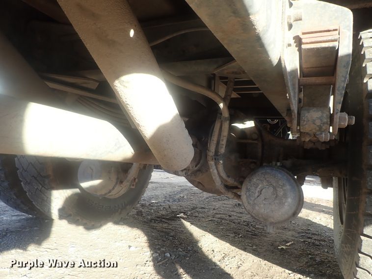 image for item DI7410 2008 Kenworth T300  dump flatbed truck