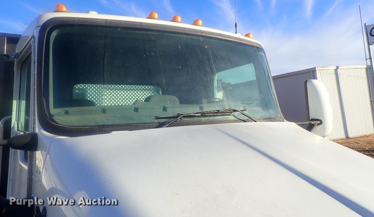 image for item DI7410 2008 Kenworth T300  dump flatbed truck