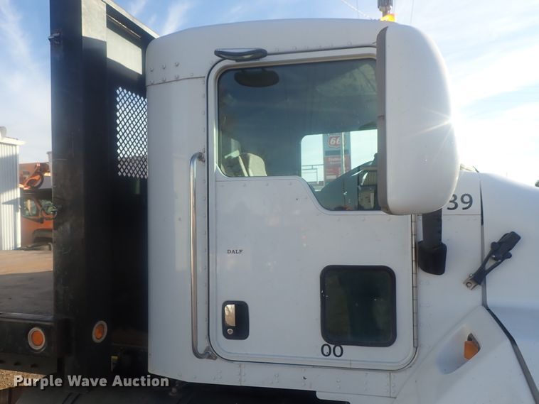 image for item DI7410 2008 Kenworth T300  dump flatbed truck