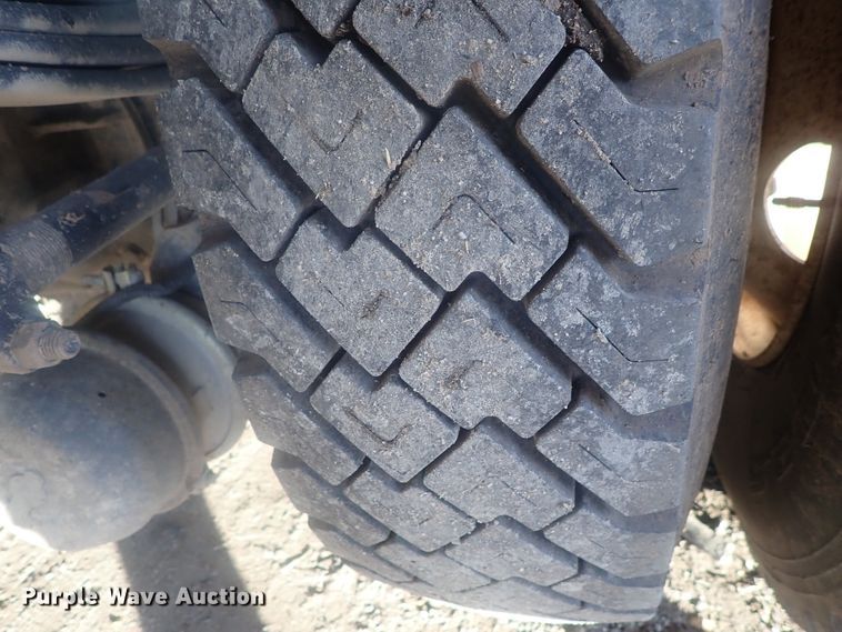 image for item DI7410 2008 Kenworth T300  dump flatbed truck