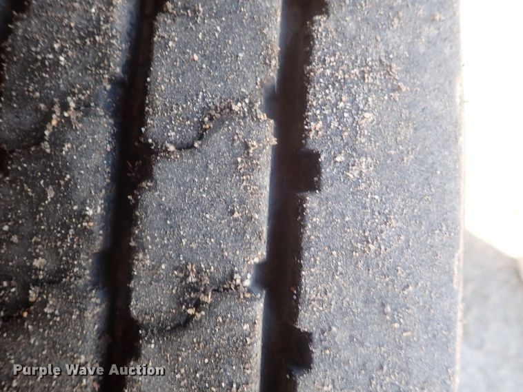 image for item DI7410 2008 Kenworth T300  dump flatbed truck