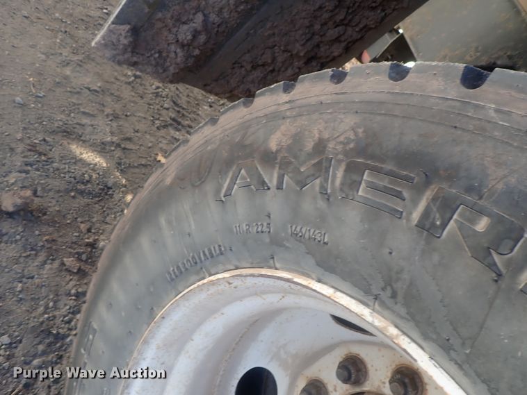 image for item DI7410 2008 Kenworth T300  dump flatbed truck