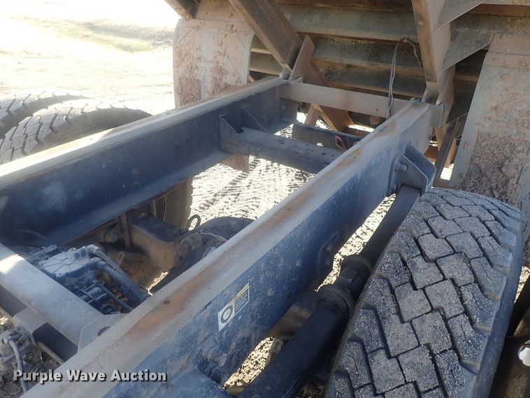 image for item DI7410 2008 Kenworth T300  dump flatbed truck