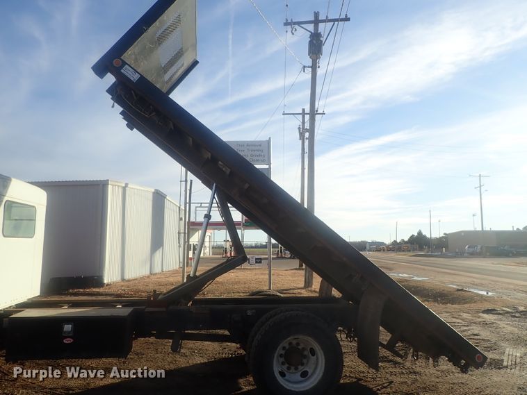 image for item DI7410 2008 Kenworth T300  dump flatbed truck