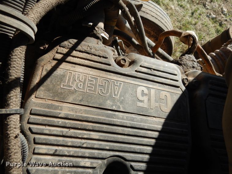 image for item DJ6597 2007 Kenworth T800  semi truck