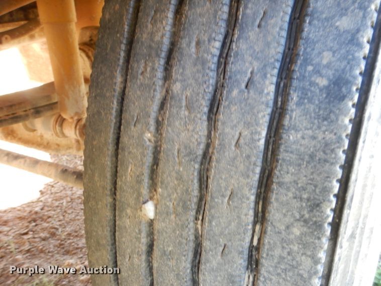 image for item DJ6597 2007 Kenworth T800  semi truck